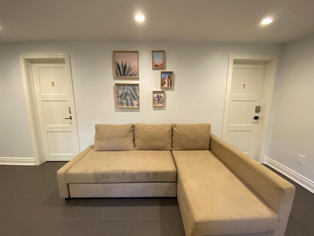 Yonge And Finch Subway !U Spacious & Cozy Private Bdr With Shared Bathroom โตรอนโต ภายนอก รูปภาพ